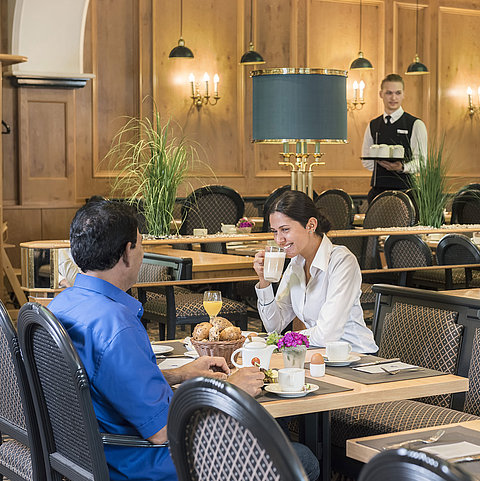 Restaurant "Rôtisserie" | Maritim Hotel Bonn