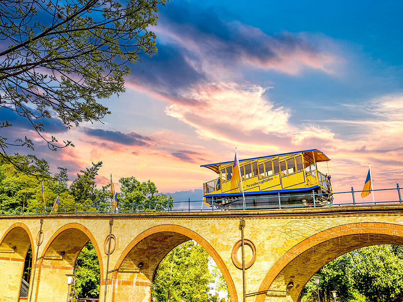 Nerobergbahn © Sina Ettmer - AdobeStock.com Nerobergbahn © Sina Ettmer - AdobeStock.com