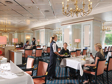 Restaurant im Maritim Hotel Bad Wildungen mit persönlichem Service und elegantem Ambiente