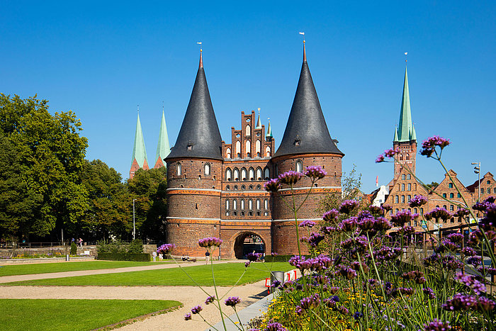 Holstentor Lübeck | Maritim Seehotel Timmendorfer Strand
