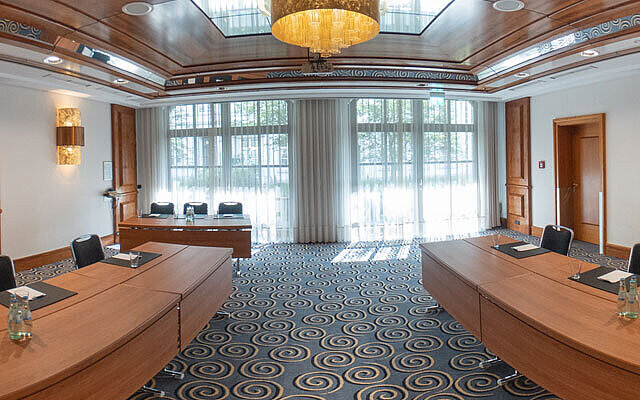 Salon Petersberg