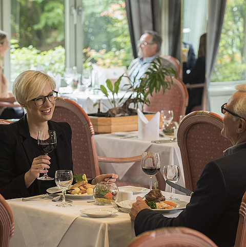 Restaurant de l'hôtel avec terrasse | Maritim Hotel Bad Salzuflen