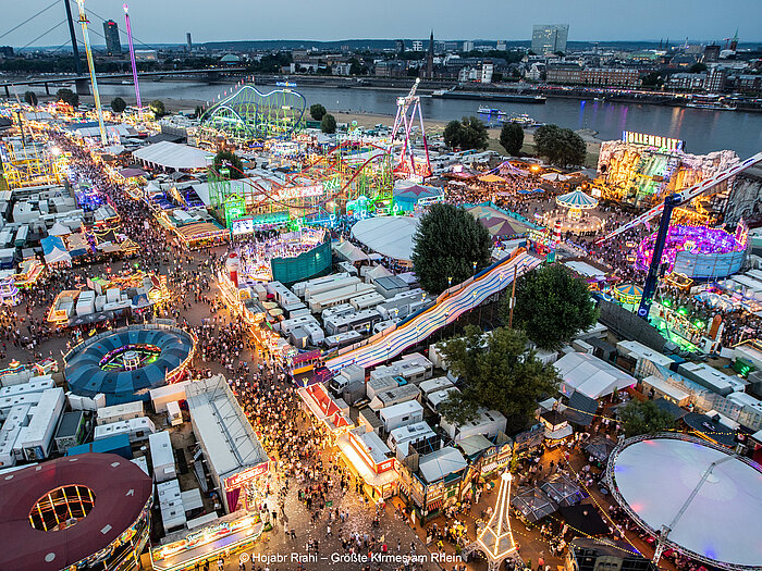 Große Kirmes sur le Rhin