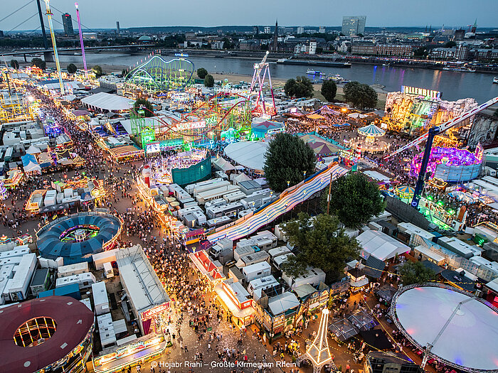 Große Kirmes am Rhein