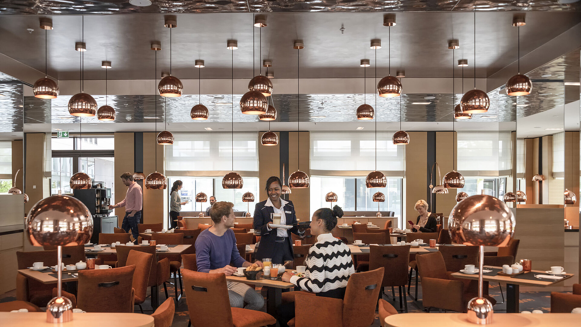 Danubio Modernes Restaurant im Maritim Hotel Ingolstadt mit freundlichem Service und stilvollem Ambiente.