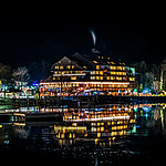 Außenansicht bei Nacht | Maritim TitiseeHotel