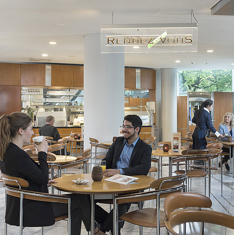 Lobby-Bar und Café "Rendezvous" | Maritim Hotel Frankfurt
